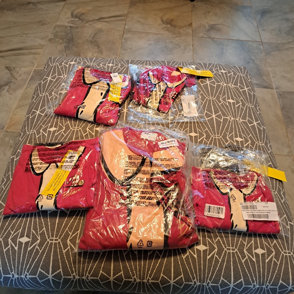 Children's Pajamas, One Set for adult